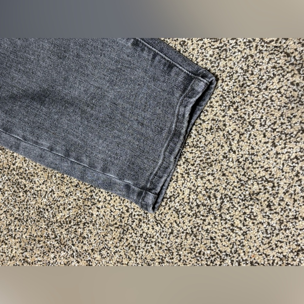 Judy Blue Jeans 16W Black Slim Fit Distressed 25” inseam 38” waistband to hem - Picture 2 of 9